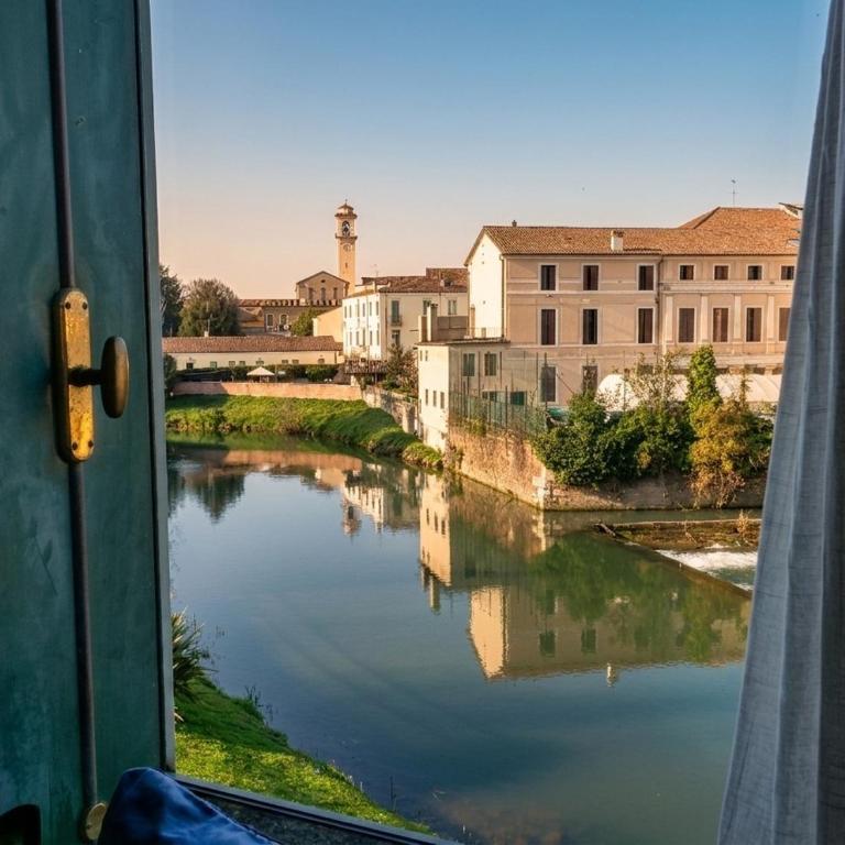 La Finestra sul Fiume - 5 min a piedi dalla Basilica - fuori da ZTL - Appartamento con 1 Camera da Letto - 9