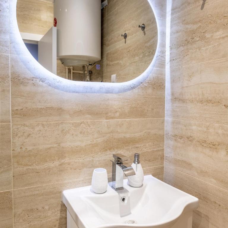 Harmony Nest 65 - One-Bedroom Apartment - 8
