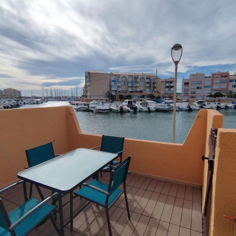 Air-conditioned apartment at Horizon Marina - Appartamento - 4