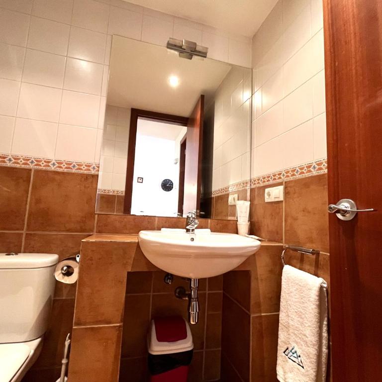 AC Apartaments Cabirol Incles - Apartamento con terraza - 10