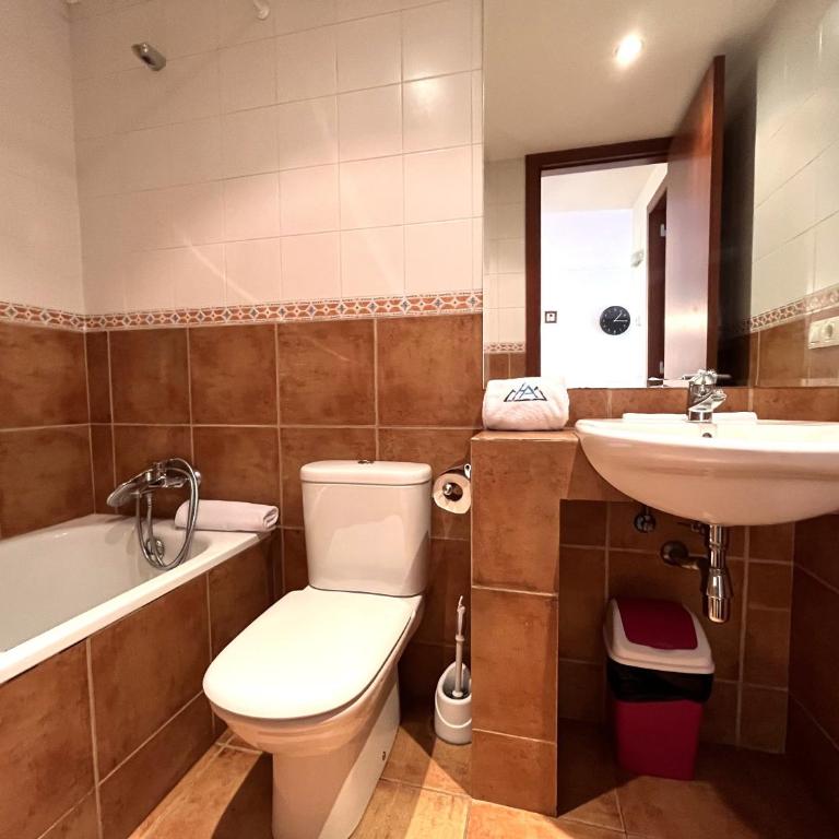 AC Apartaments Cabirol Incles - Apartamento con terraza - 14