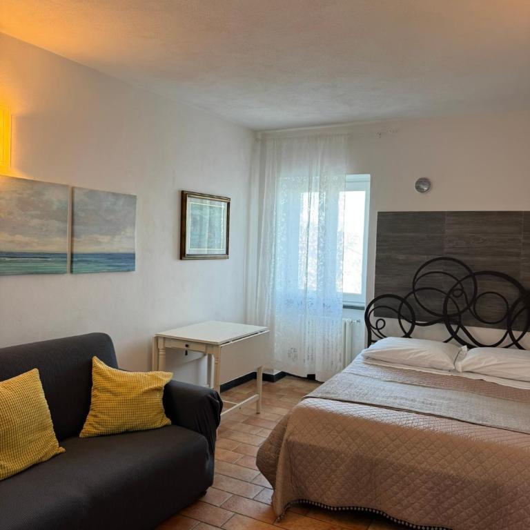 Affittacamere PZ - Camera Familiare con Vista Mare - 6