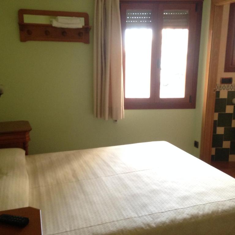 Hostal Aranda - Habitación Doble - Primera planta - 3