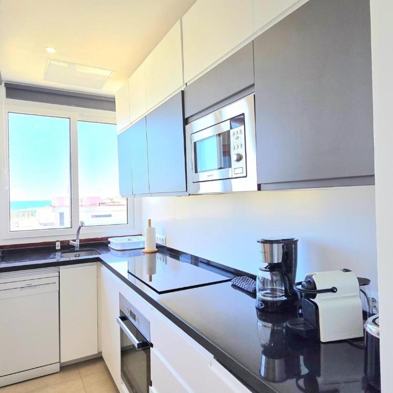 La Nogalera Vistas Modern 3bed 2 Bath with seaviews and private parking by NAMASTE ELITE - Apartamento de 3 dormitorios - 33