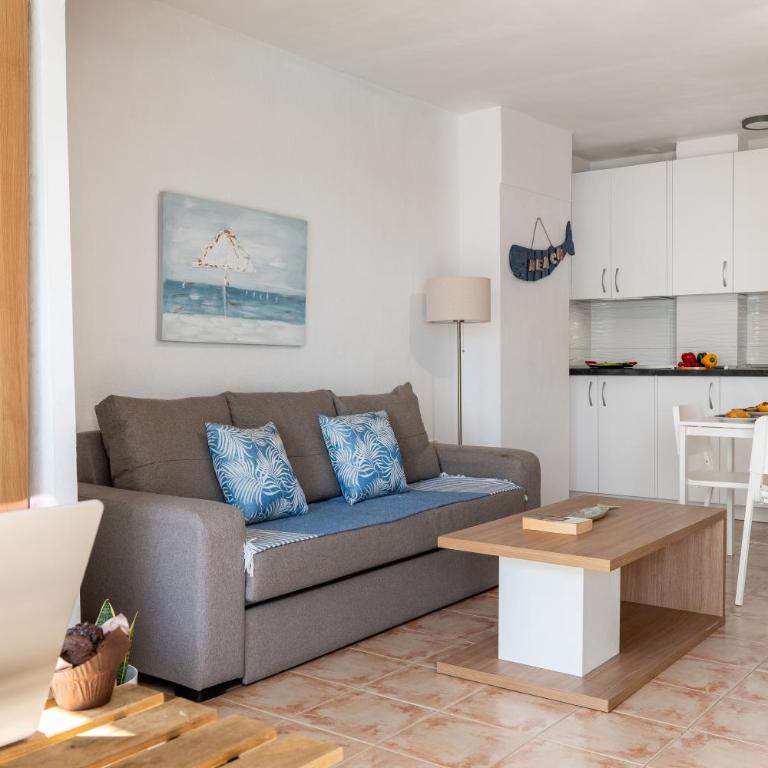 Luminoso y Acogedor, 2 Piscinas, Playa 3 min - Apartamento de 1 dormitorio - 21