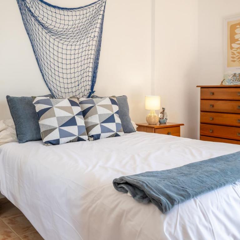 Luminoso y Acogedor, 2 Piscinas, Playa 3 min - Apartamento de 1 dormitorio - 20