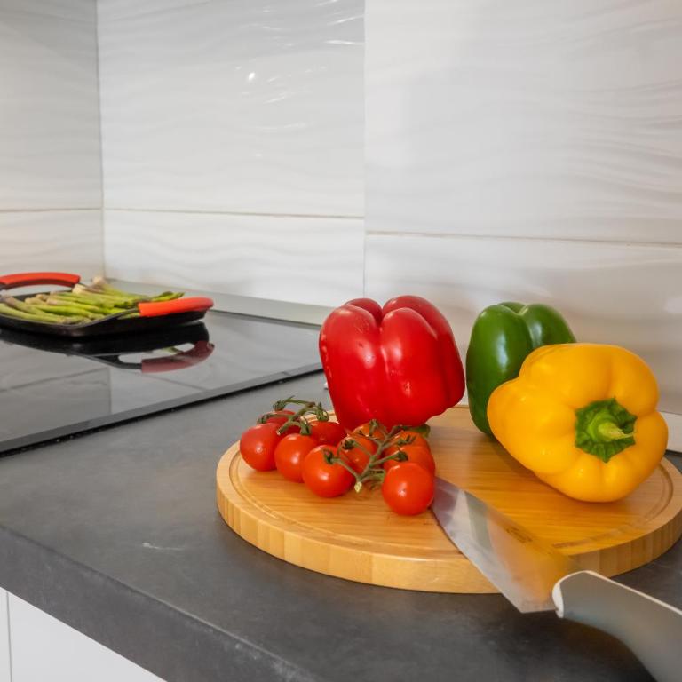Luminoso y Acogedor, 2 Piscinas, Playa 3 min - Apartamento de 1 dormitorio - 29