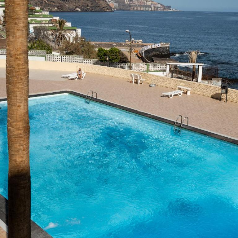 Luminoso y Acogedor, 2 Piscinas, Playa 3 min - Apartamento de 1 dormitorio - 44