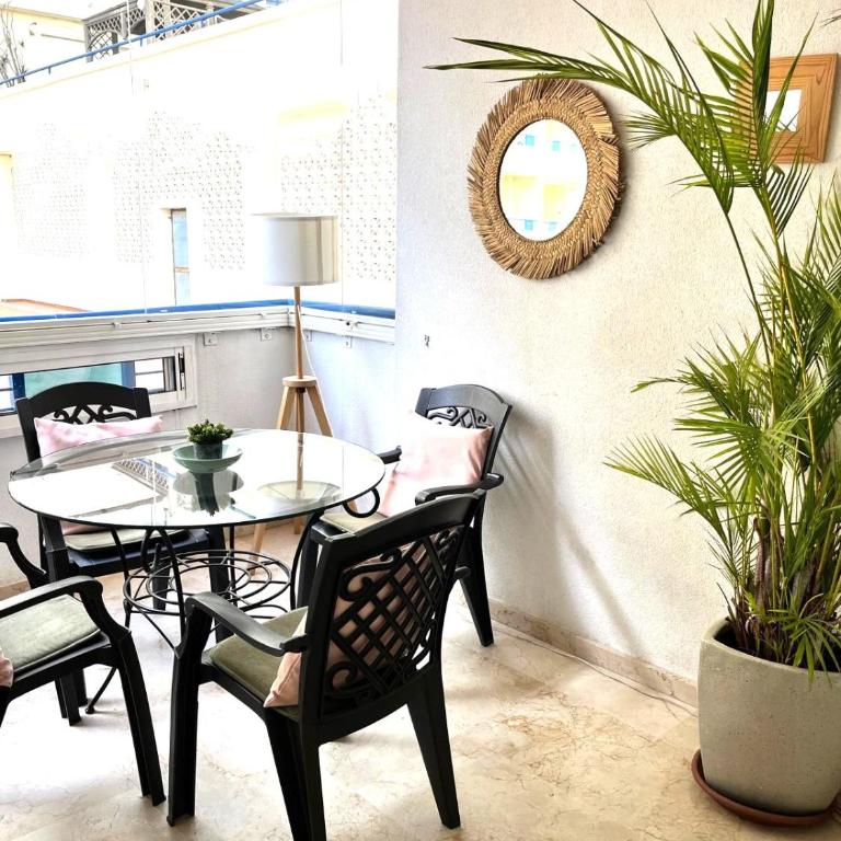 Banana Beachfront Marbella - Apartamento - 24