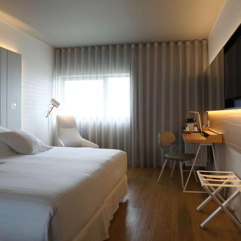 Occidental Atenea Mar - Adults Only - Superior Double Room (3 Adults) - 3
