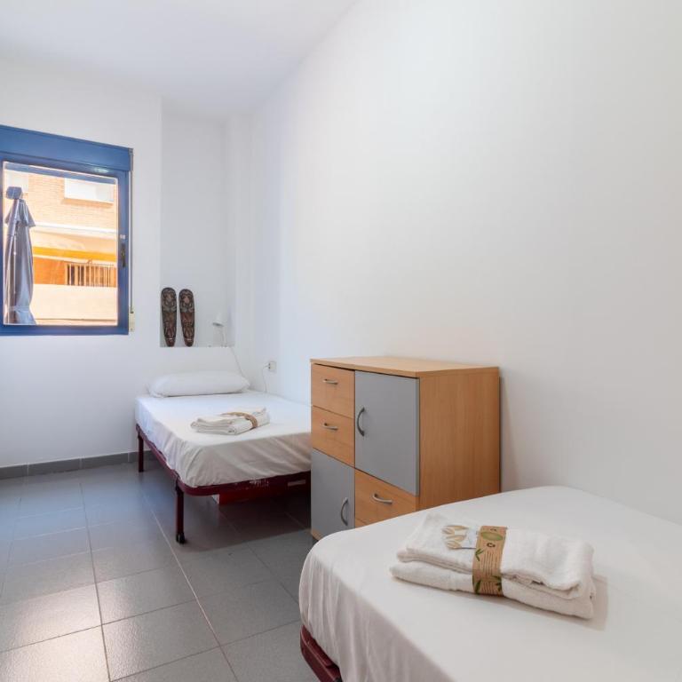 Global Vacacional, Planta baja con terraza cerca de la playa - Apartment mit Terrasse - 23
