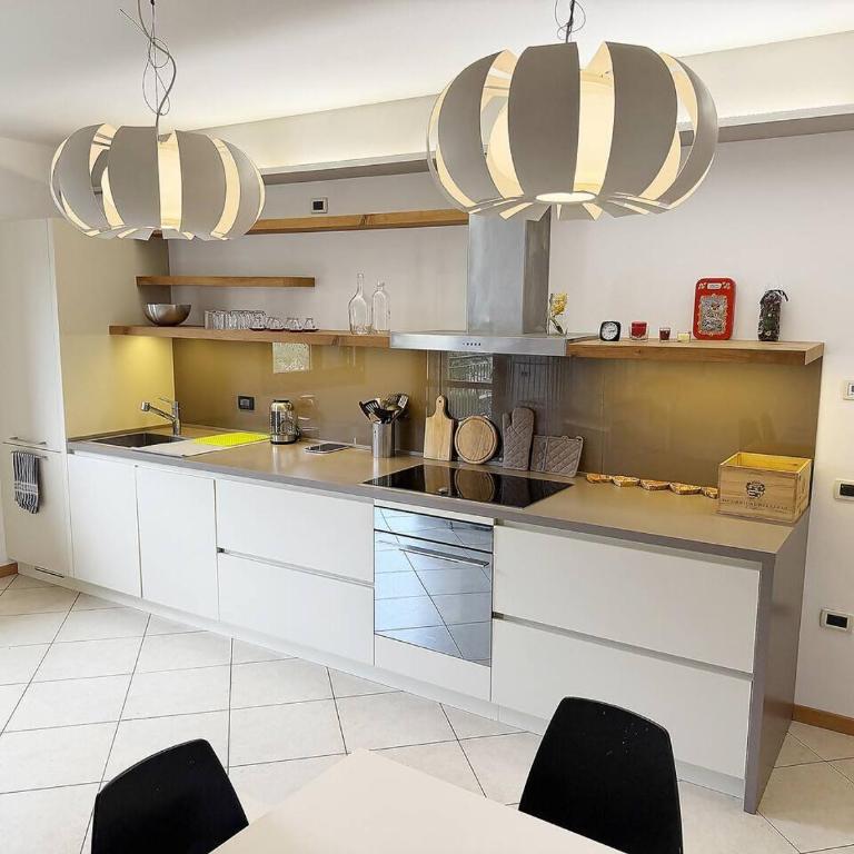 Gardéa – Eleganza nel cuore di Garda - Appartamento con 3 Camere da Letto - 9