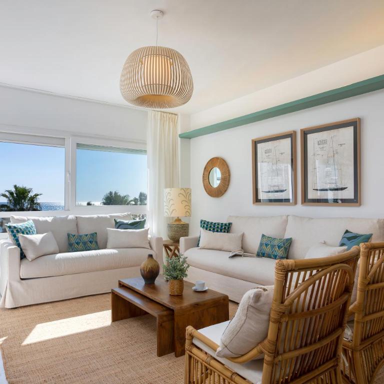 Genteel Home Playa Rocio Puerto Banus - Apartamento de 2 dormitorios con terraza y vistas al mar - 1