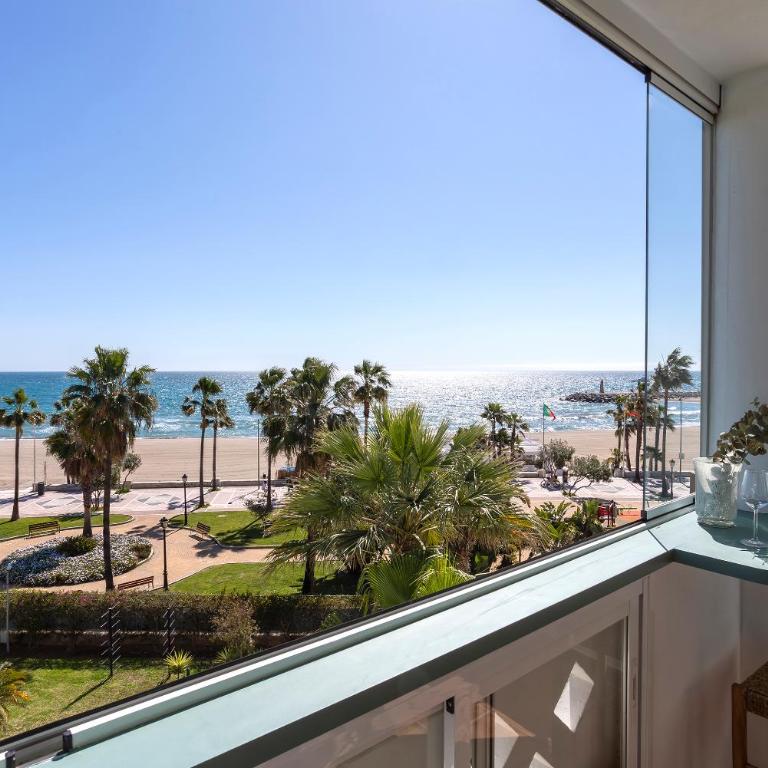 Genteel Home Playa Rocio Puerto Banus - Apartamento de 2 dormitorios con terraza y vistas al mar - 18