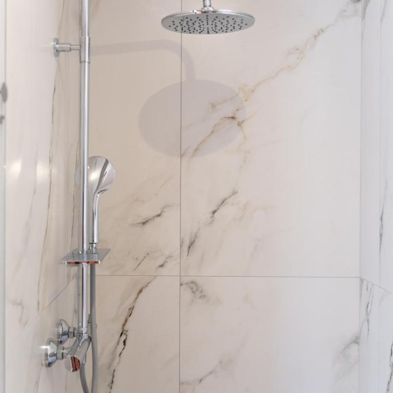 Cookie's Rooms - Camera Matrimoniale con Bagno Privato - 17