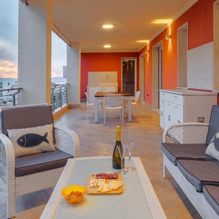 Terrazza Smeraldo - Appartamento con 2 Camere da Letto - 1