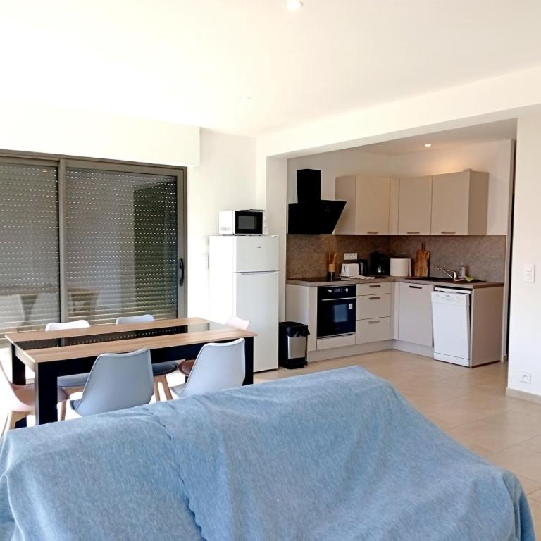 Appartement Cosy Cimes - Two-Bedroom Apartment - 1