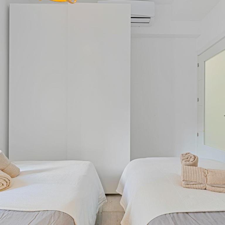 Beautiful 2 bedroom apartment in Los Boliches - Apartamento - 12