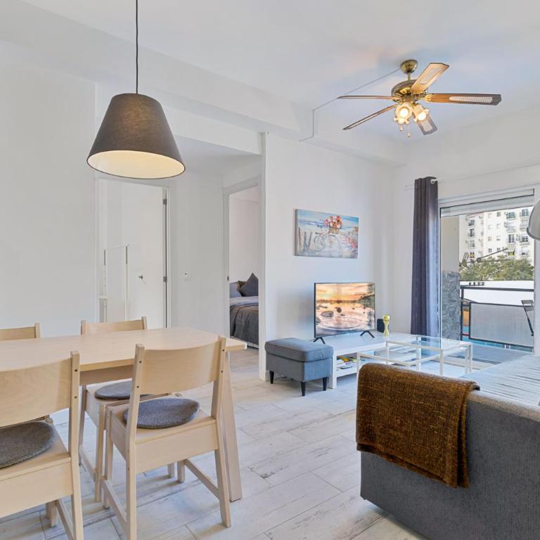 Beautiful 2 bedroom apartment in Los Boliches - Apartamento - 1