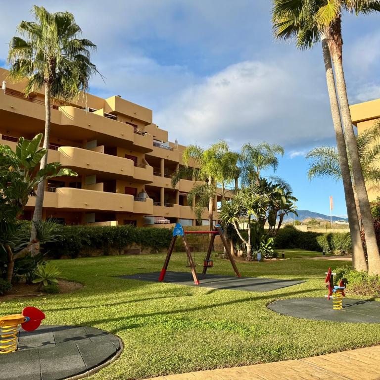 Stunning Holiday Home with Sea View Terrace - Apartamento de 2 dormitorios - 15