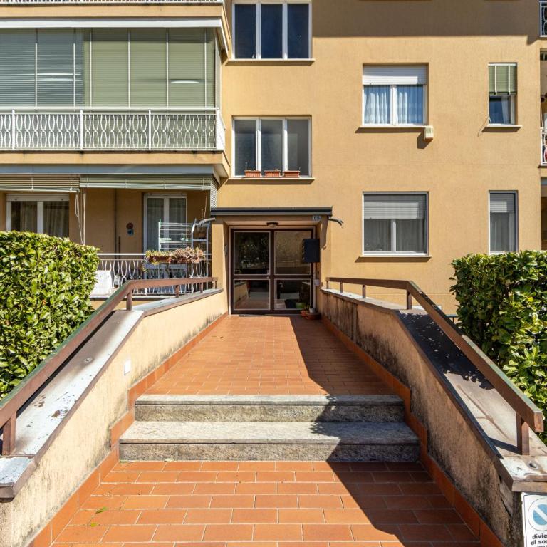 Pasadena House - Arona - Terrace with lake view - AC - By Guestaly - Appartamento con 2 Camere da Letto - 46