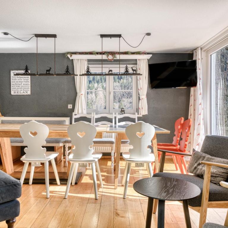 Haus Fellner by A-Appartments - Six-Bedroom House - 3