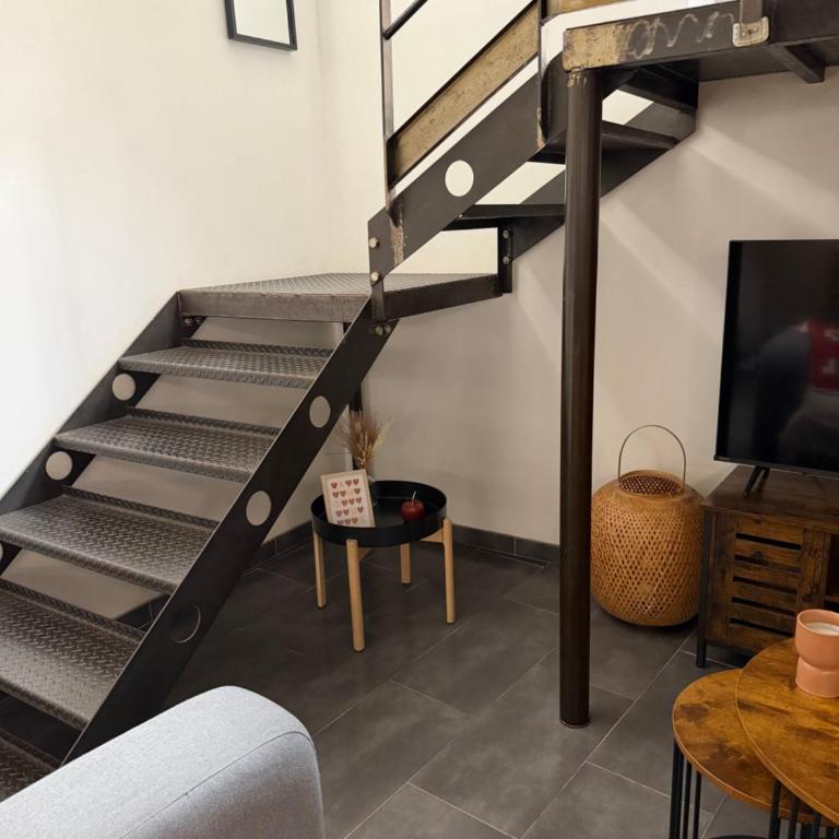 Studio#LesHalles#Centre Historique #Wifi#Clim#Terrasse#Confort & Calme - Apartment mit 1 Schlafzimmer - 9