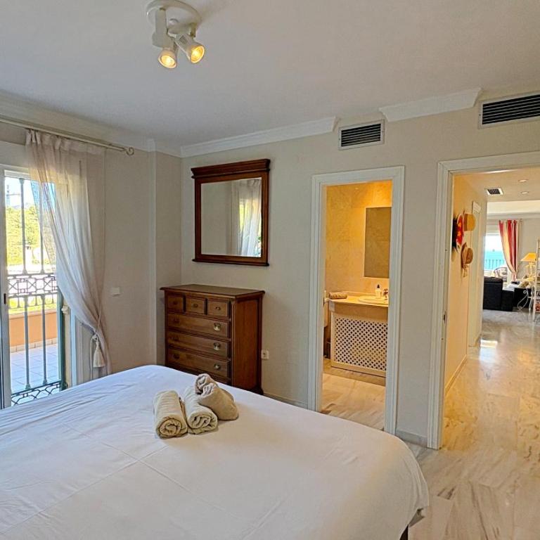 AP191 - Senorio de Capistrano - Apartamento con vistas al jardín - 10