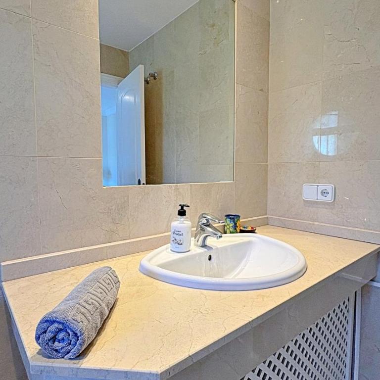 AP191 - Senorio de Capistrano - Apartamento con vistas al jardín - 13