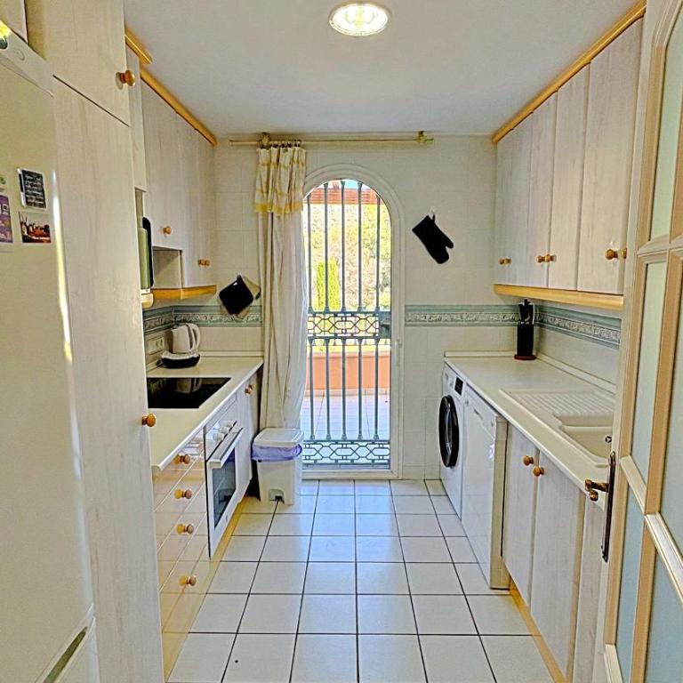 AP191 - Senorio de Capistrano - Apartamento con vistas al jardín - 15