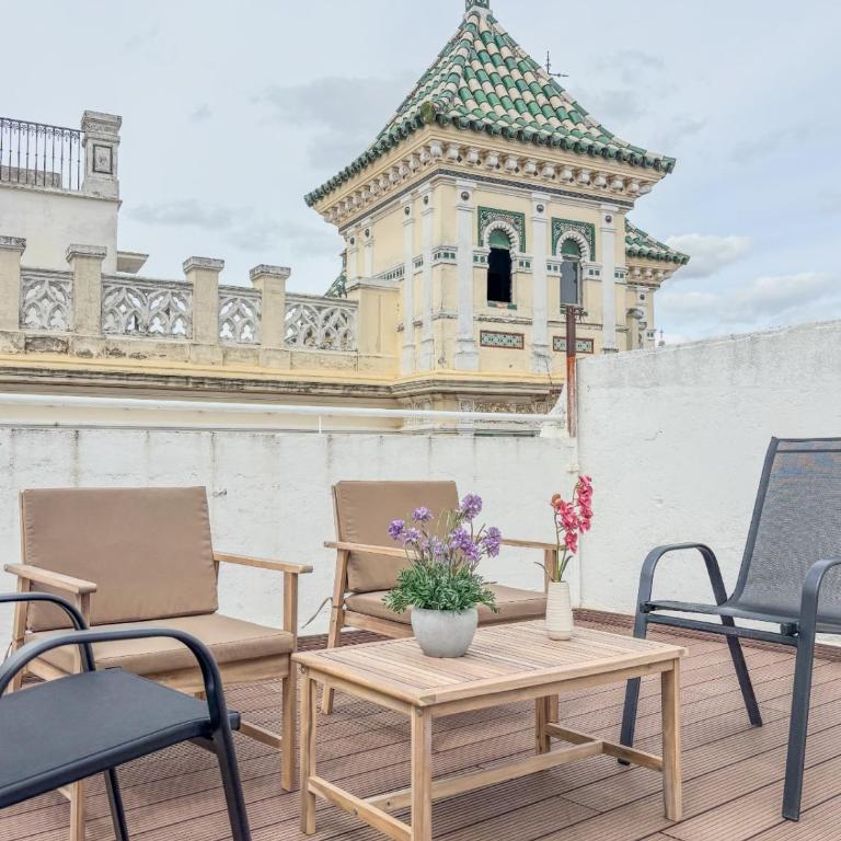 Old Town Home Collection - One-Bedroom Apartment with Terrace - 1