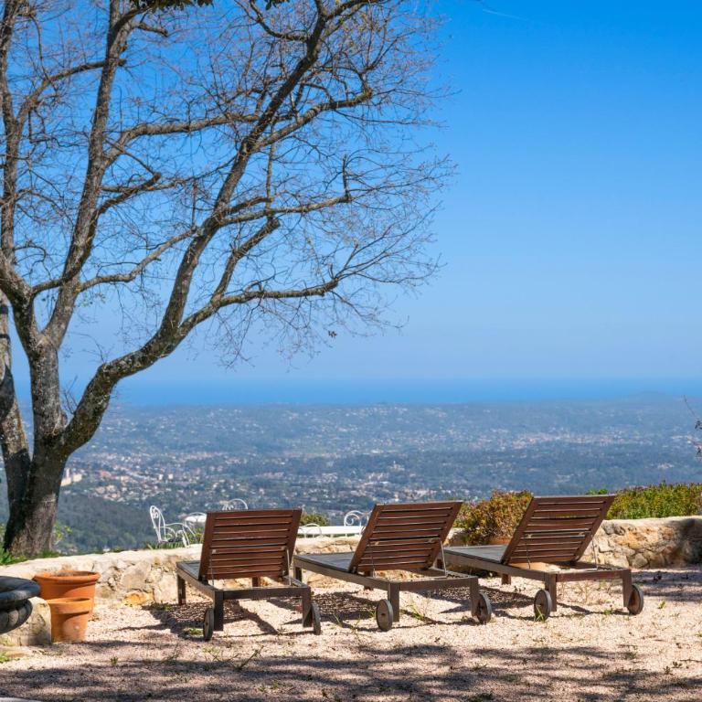 Villa Mas du Chene in a private domain - Villa - Vue sur Mer - 8