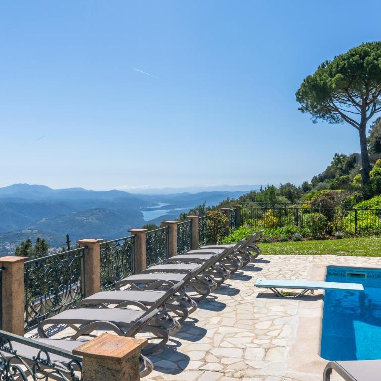 Villa Mas du Chene in a private domain - Villa - Vue sur Mer - 39