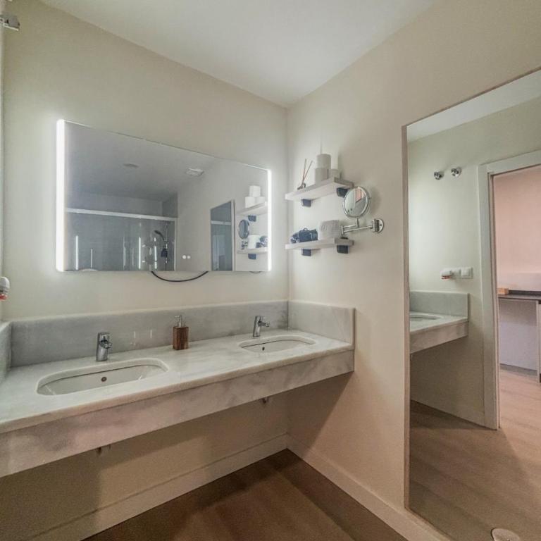 Old Town Home Collection - One-Bedroom Apartment - 11