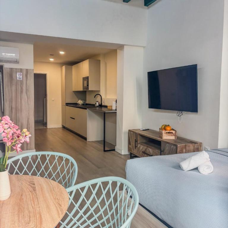 Old Town Home Collection - One-Bedroom Apartment - 10