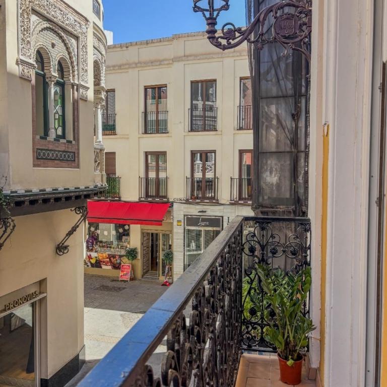 Old Town Home Collection - One-Bedroom Apartment - 13
