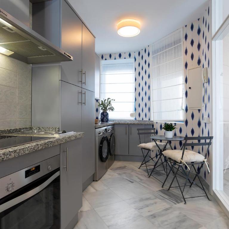 Genteel Home Marbella House Beach - Apartamento de 3 dormitorios con piscina privada - 7