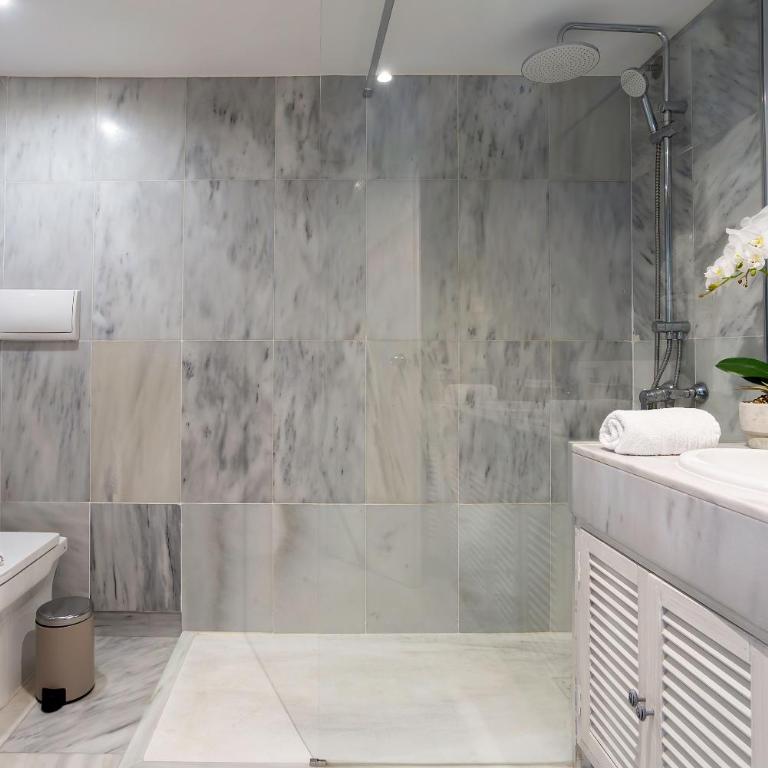 Genteel Home Marbella House Beach - Apartamento de 3 dormitorios con piscina privada - 18