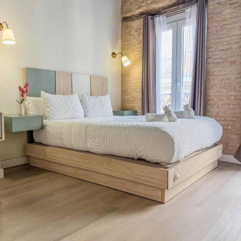 Old Town Home Collection - One-Bedroom Apartment with Terrace - 6