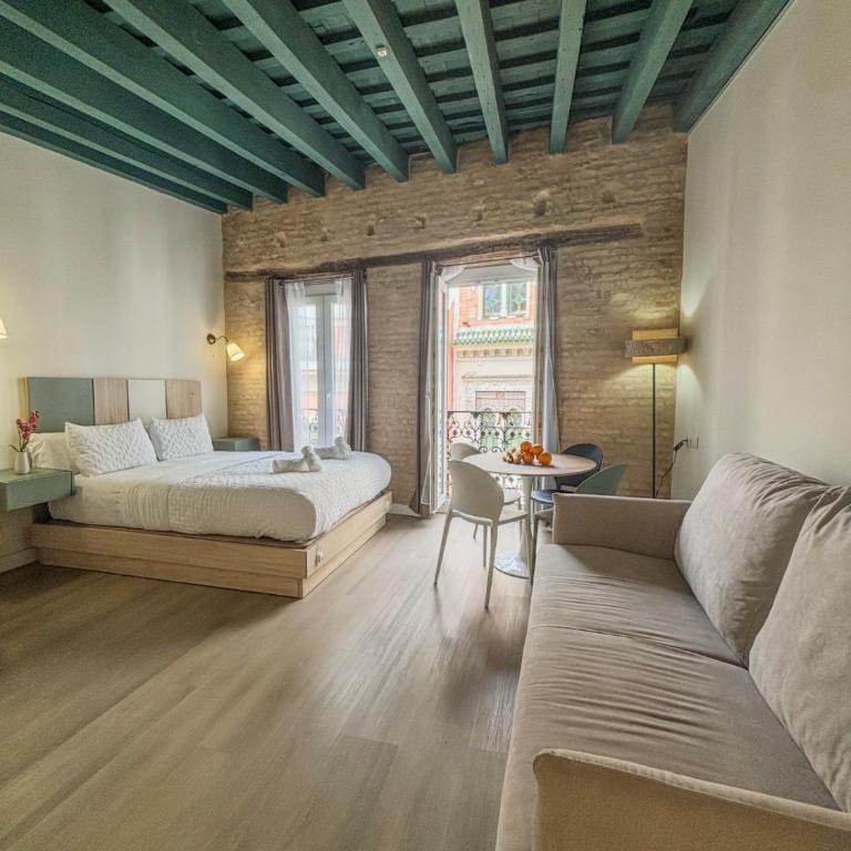 Old Town Home Collection - One-Bedroom Apartment with Terrace - 2