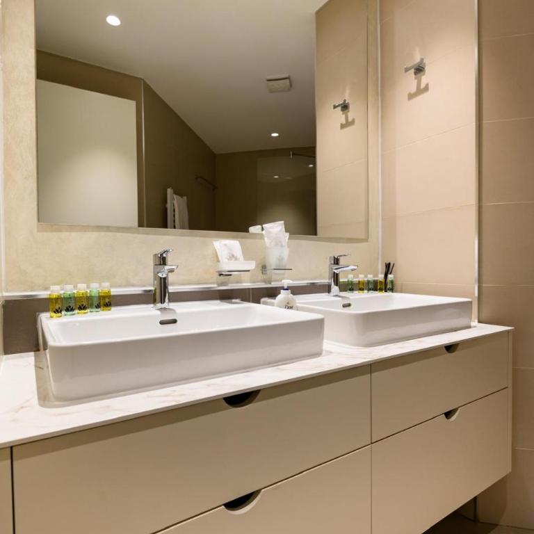 Belgrade Waterfront Exclusive Residence with Free Garage - Deluks Apartman sa 2 Spavaće Sobe i Balkonom - 9