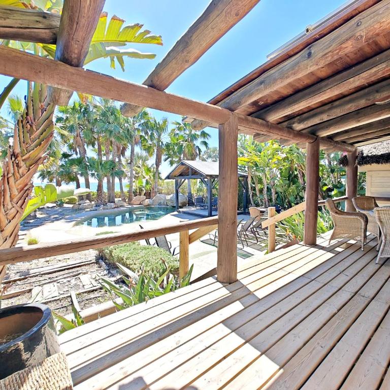 Playa Marques - En primera linea con piscina privada - Villa frente a la playa - 22
