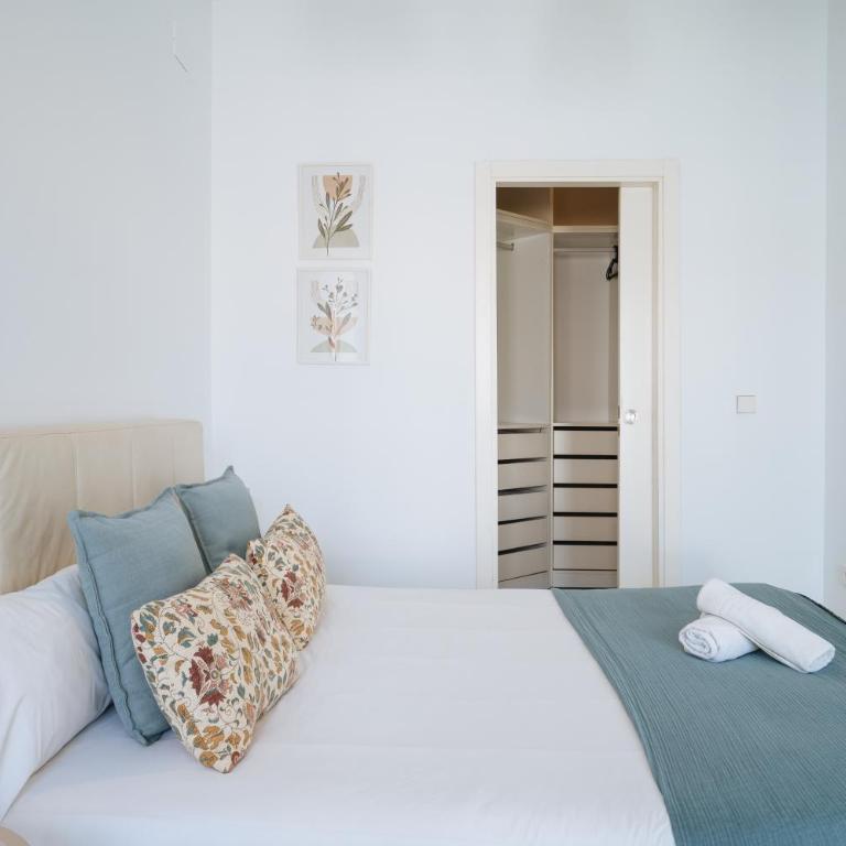 Áticos Magdalena - Penthouse Apartment - 17