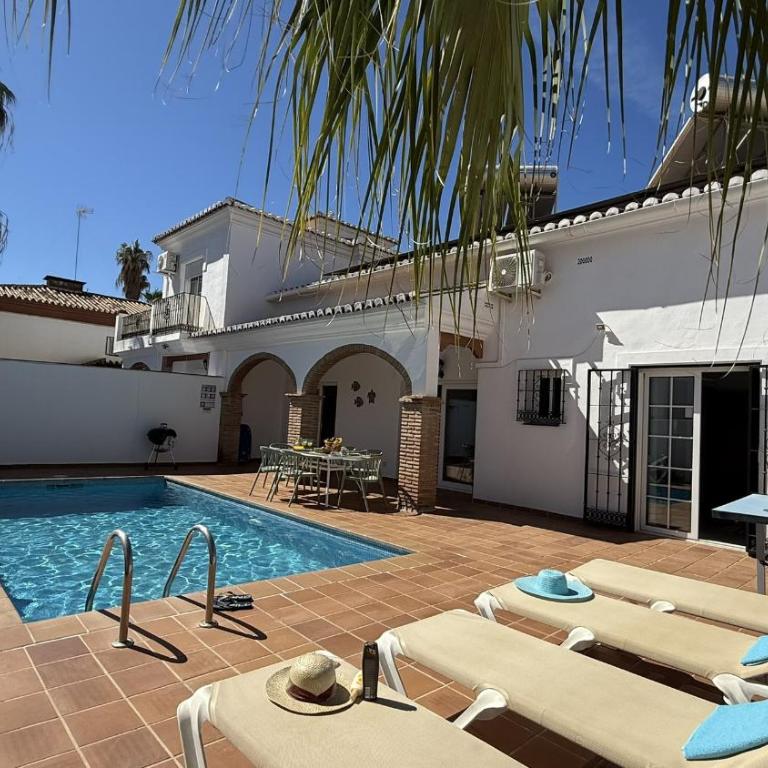 Nerja Paradise Rentals - Villa Las Dalias - Villa - 35