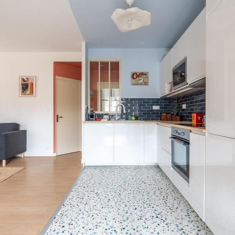 Le Tourangeau - 1 min Place Plumereau - One-Bedroom Apartment - 27
