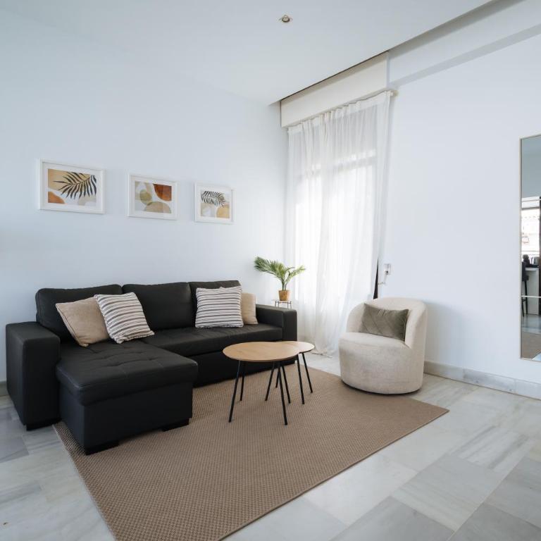 Áticos Magdalena - Penthouse Two-Bedroom Apartment - 1