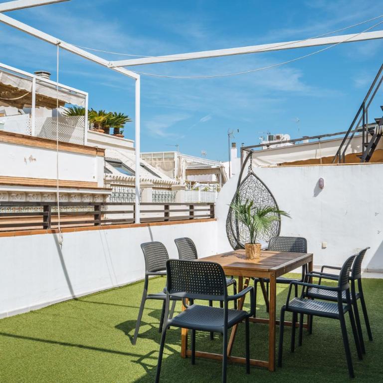 Áticos Magdalena - Penthouse Two-Bedroom Apartment - 22