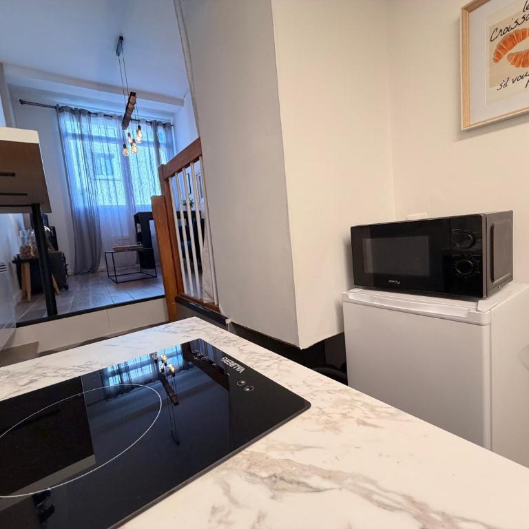 Paulin logement cosy et confortable proche centre - Appartamento con 1 Camera da Letto - 11