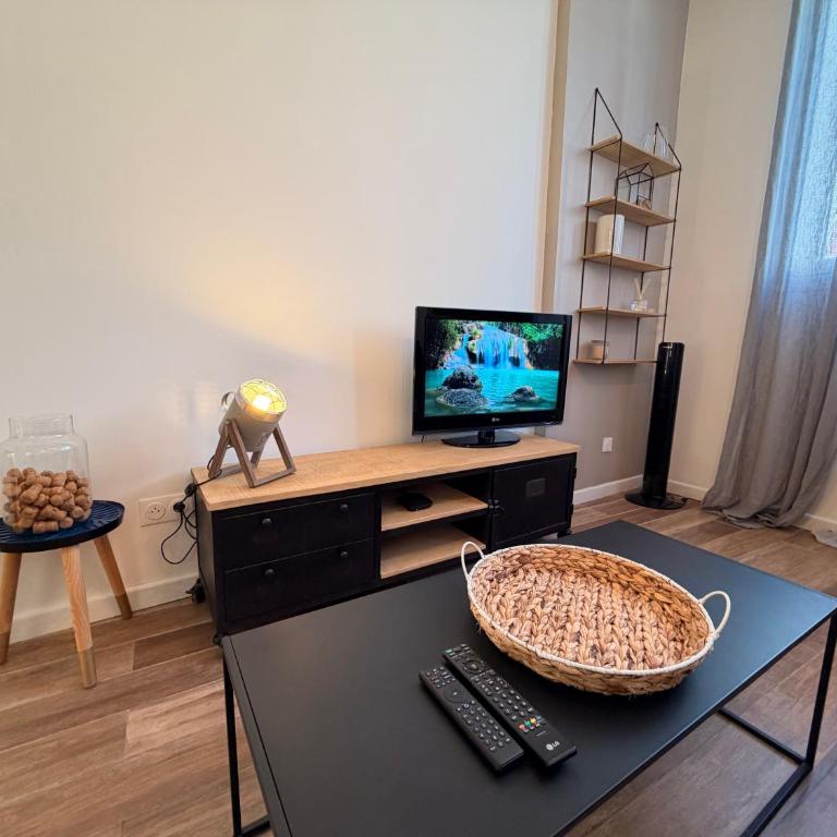 Paulin logement cosy et confortable proche centre - Appartamento con 1 Camera da Letto - 14