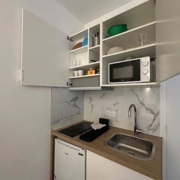 New 402 Suite Brigitte-Cosy Apartment Paris Center - Appartement - 5